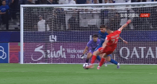 门得手, 杜海勒, 利雅得新月 门得手, 杜海勒, 利雅得新月