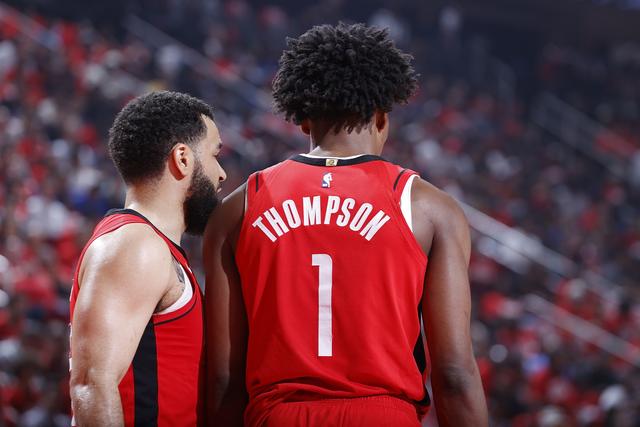 dingy, 带撕裂 dingy, 带撕裂