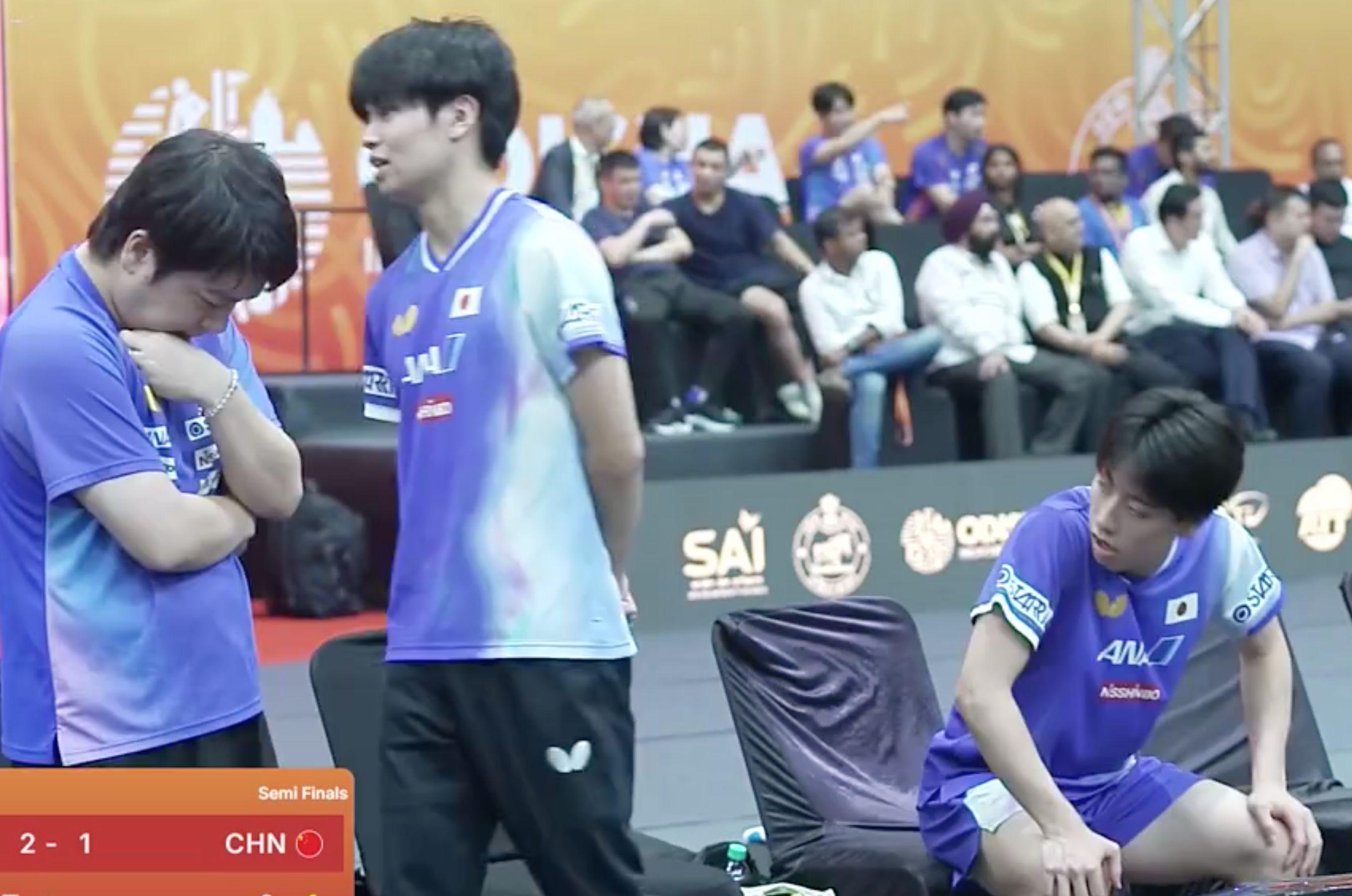 src, 让现场的中, 输给王楚钦